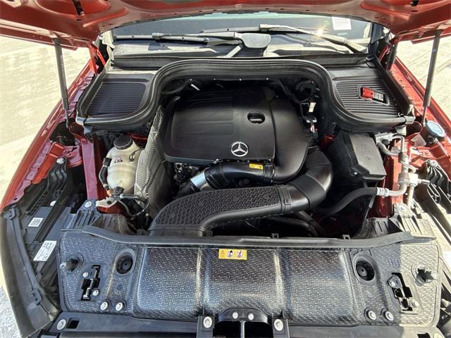 Photo of 2022 MANUFAKTUR Cardinal Red Metallic Mercedes-Benz GLE 350