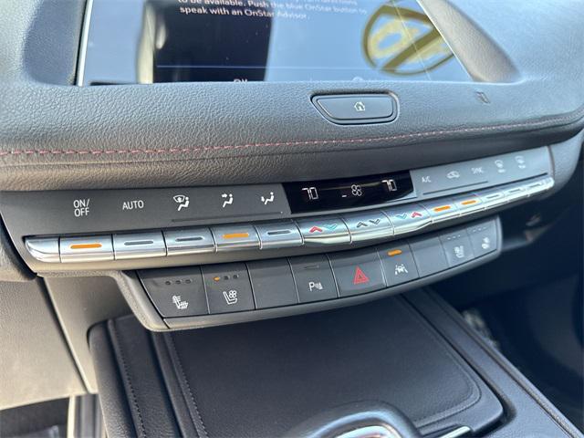 Photo of 2019 Twilight Blue Metallic Cadillac XT4