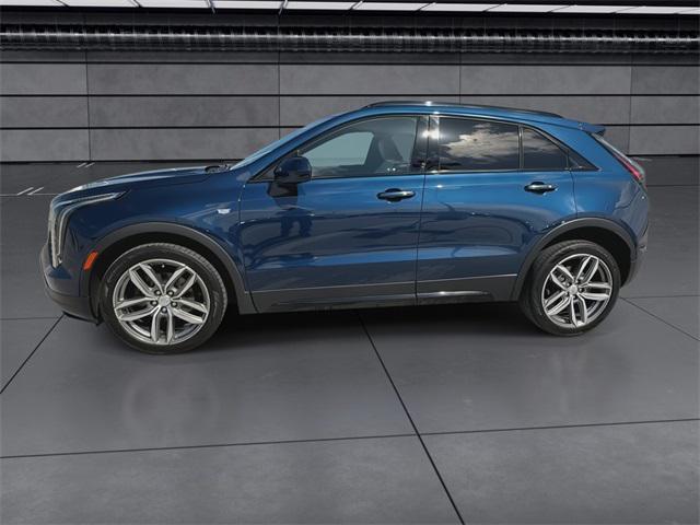 Photo of 2019 Twilight Blue Metallic Cadillac XT4
