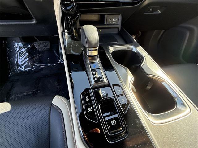 Photo of 2023 Atomic Silver Lexus NX 350