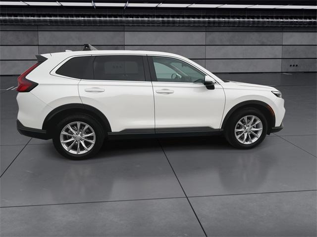 Photo of 2024 sparkle silver metallic Honda CR-V