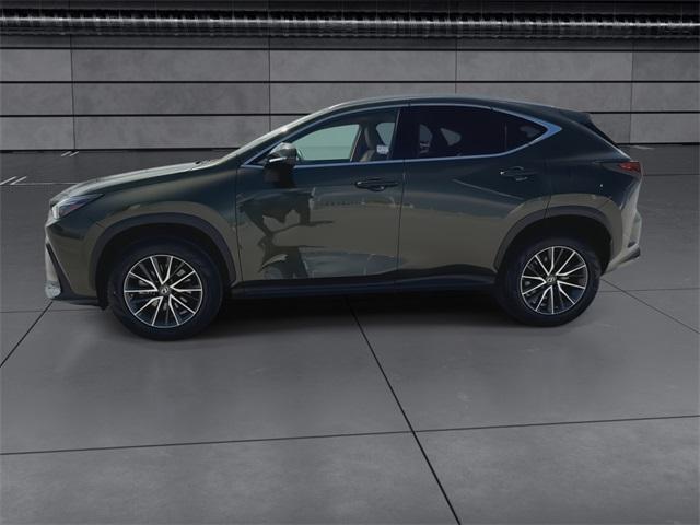 Photo of 2023 Nori Green Pearl Lexus NX 350