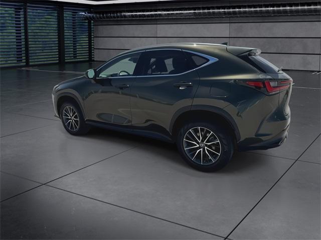 Photo of 2023 Nori Green Pearl Lexus NX 350