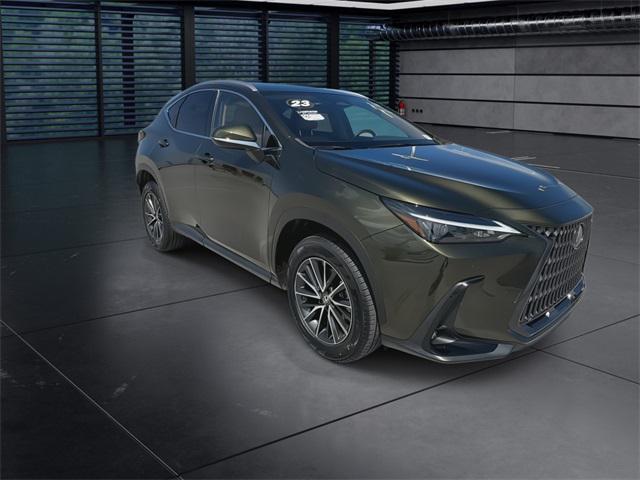Photo of 2023 Nori Green Pearl Lexus NX 350