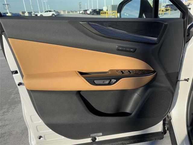Photo of 2025 Eminent White Pearl Lexus NX 350