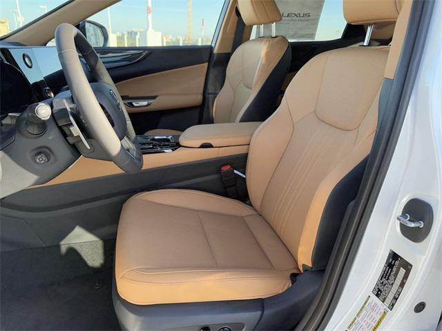 Photo of 2025 Eminent White Pearl Lexus NX 350