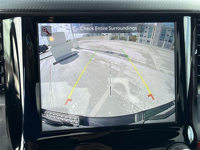 Photo of 2024 Diamond Black Crystal Pearlcoat RAM 1500