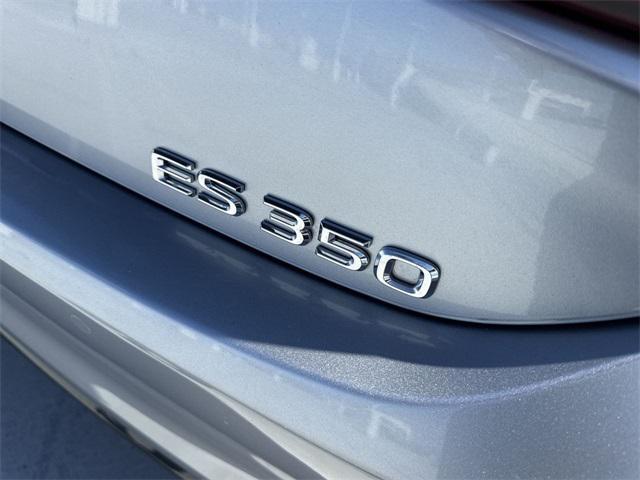 Photo of 2024 Iridium Lexus ES 350