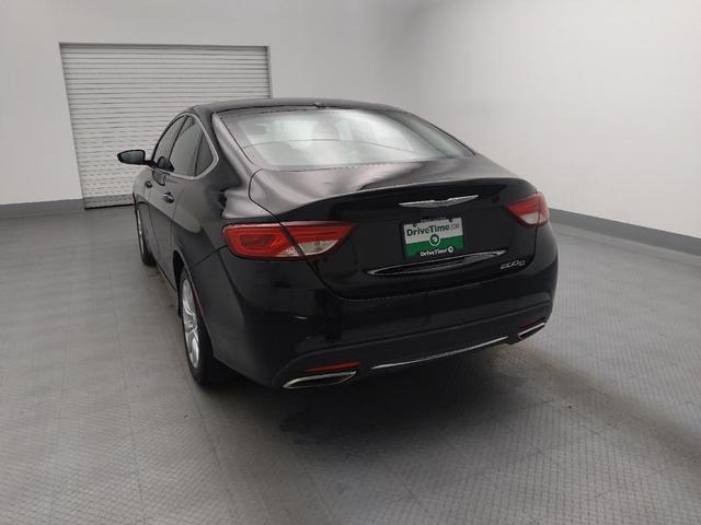Photo of 2015 Black Chrysler 200