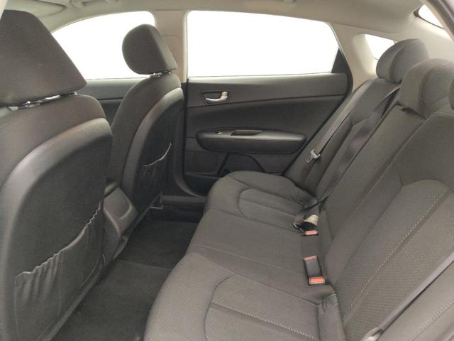 Photo of 2016 Snow White Pearl Kia Optima