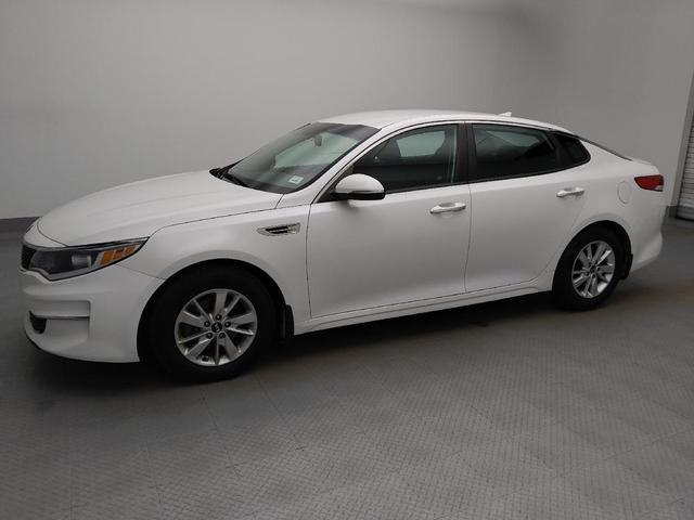 Photo of 2016 Snow White Pearl Kia Optima