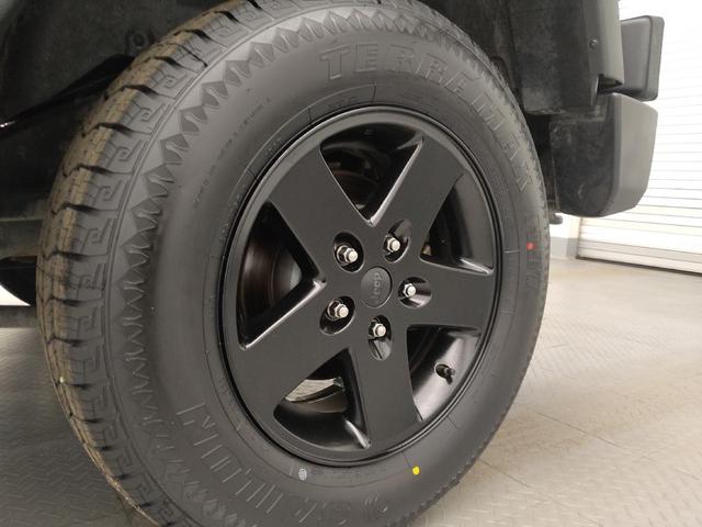 Photo of 2016 Black Clearcoat Jeep Wrangler Unlimited