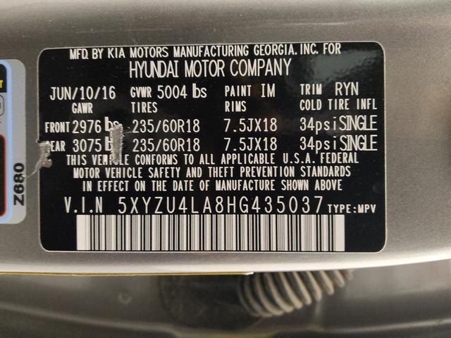 Photo of 2017 Mineral Gray Hyundai Santa Fe Sport