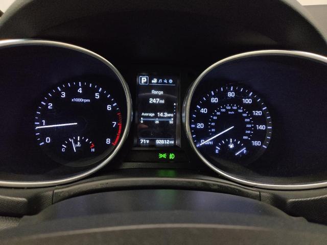 Photo of 2017 Mineral Gray Hyundai Santa Fe Sport