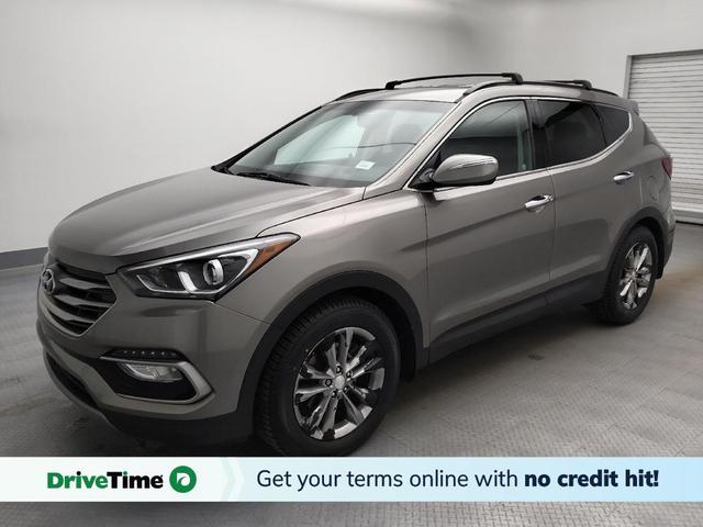 Photo of 2017 Mineral Gray Hyundai Santa Fe Sport
