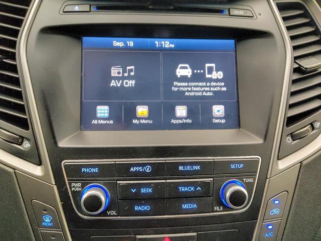 Photo of 2017 Mineral Gray Hyundai Santa Fe Sport