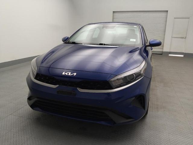 Photo of 2023 Deep Sea Blue Kia Forte