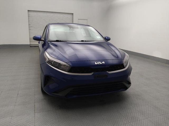 Photo of 2023 Deep Sea Blue Kia Forte
