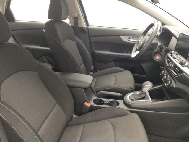 Photo of 2023 Deep Sea Blue Kia Forte