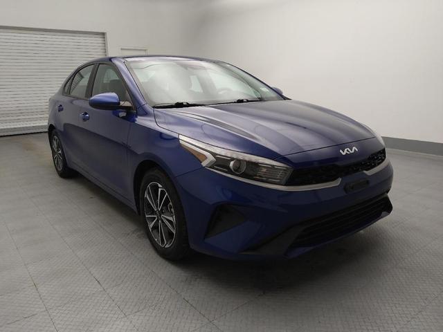 Photo of 2023 Deep Sea Blue Kia Forte