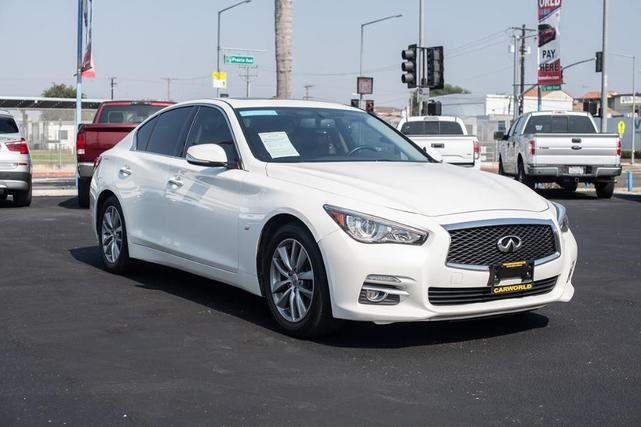 2015 Infiniti Q50