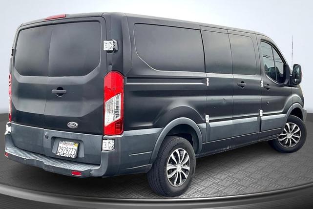 Photo of 2016 Oxford White Ford Transit-250
