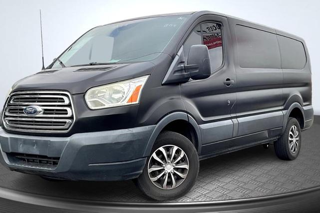 Photo of 2016 Oxford White Ford Transit-250