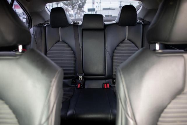 Photo of 2018 Ruby Flare Pearl Toyota Camry