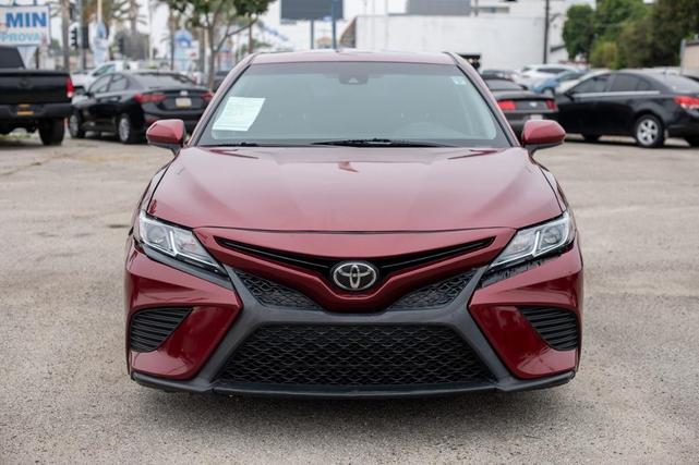 Photo of 2018 Ruby Flare Pearl Toyota Camry