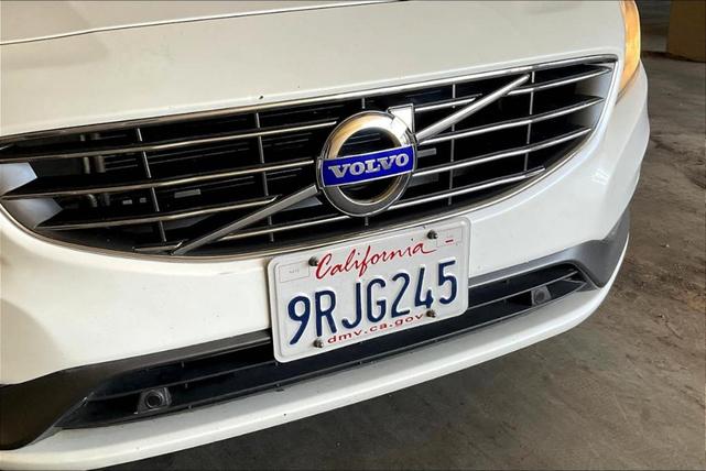 Photo of 2018 White Volvo S60 Inscription