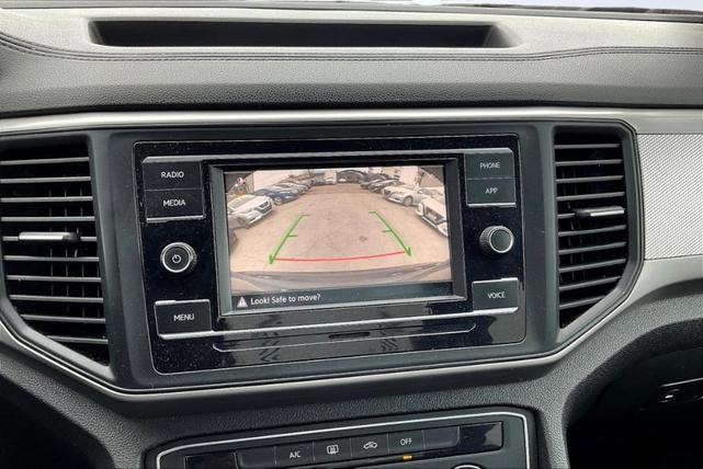 Photo of 2020 Deep Black Pearl Effect Volkswagen Atlas Cross Sport