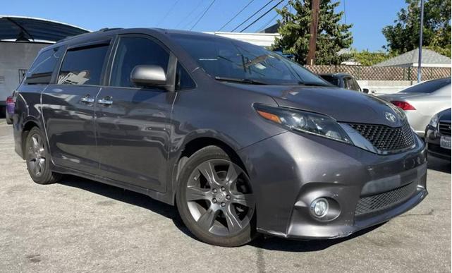 2015 Toyota Sienna
