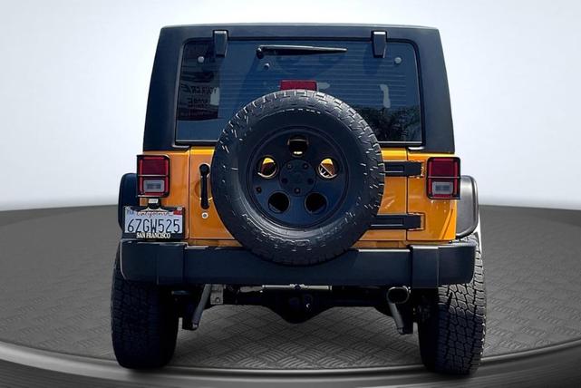 Photo of 2013 Dozer Jeep Wrangler