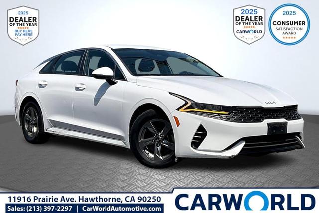 Photo of 2022 Glacial White Pearl Kia K5