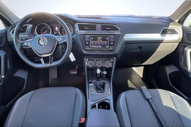 Photo of 2020 Platinum Gray Metallic Volkswagen Tiguan