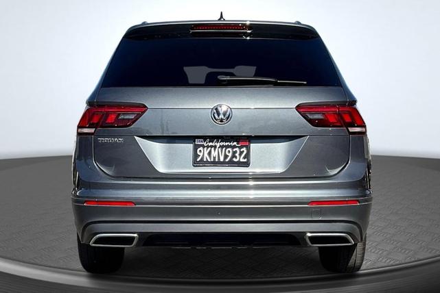 Photo of 2020 Platinum Gray Metallic Volkswagen Tiguan