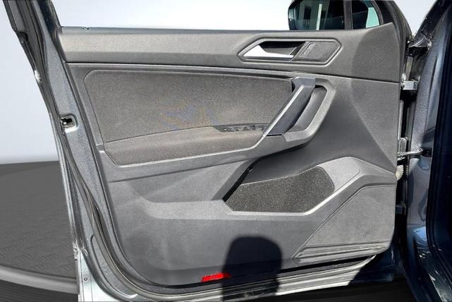 Photo of 2020 Platinum Gray Metallic Volkswagen Tiguan