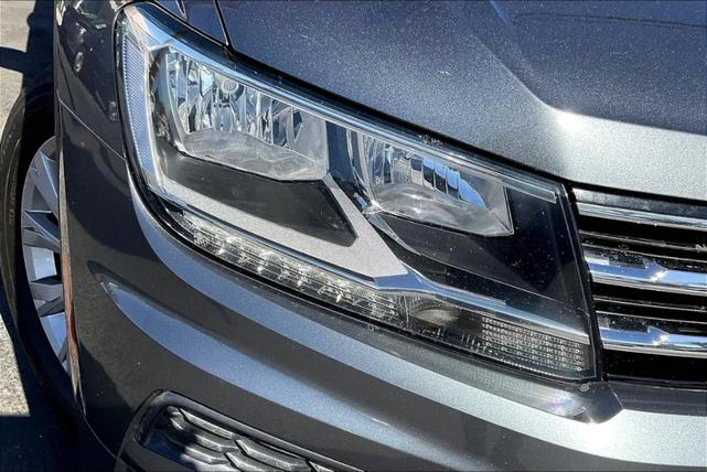 Photo of 2020 Platinum Gray Metallic Volkswagen Tiguan