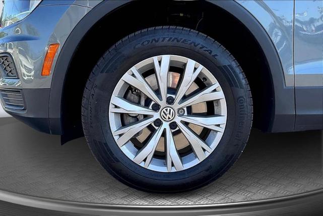 Photo of 2020 Platinum Gray Metallic Volkswagen Tiguan