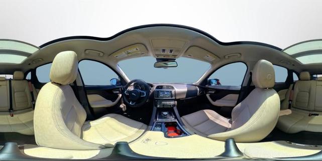 Photo of 2018 Yulong White Jaguar F-PACE