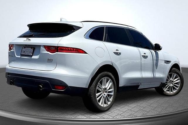 Photo of 2018 Yulong White Jaguar F-PACE
