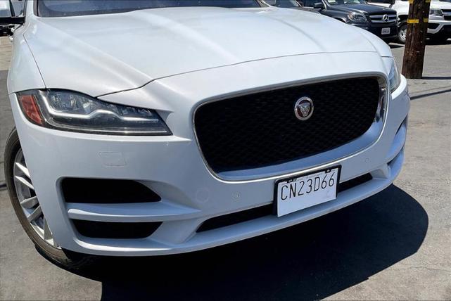 Photo of 2018 Yulong White Jaguar F-PACE
