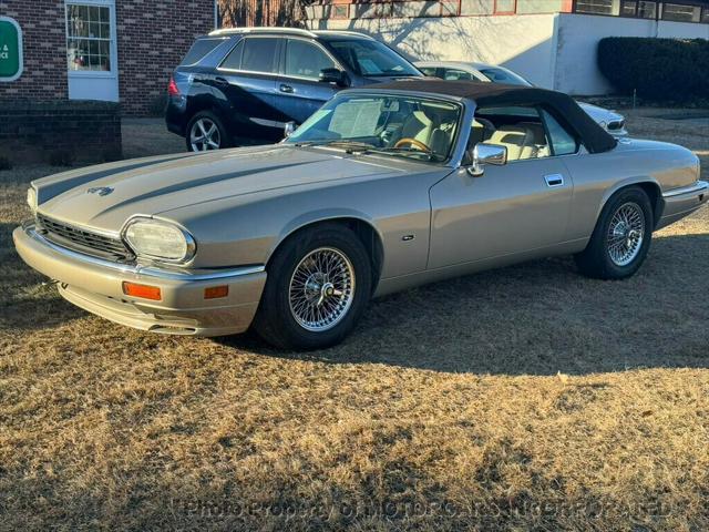 Photo of 1996 Gold Jaguar XJS