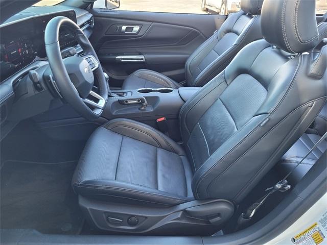 Photo of 2024 Oxford White Ford Mustang