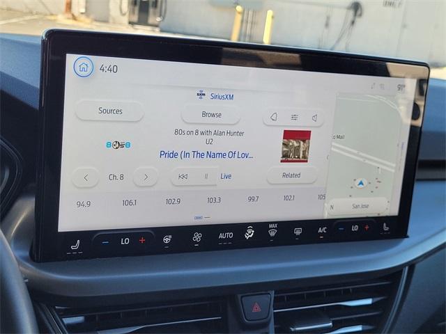Photo of 2023 Oxford White Ford Escape