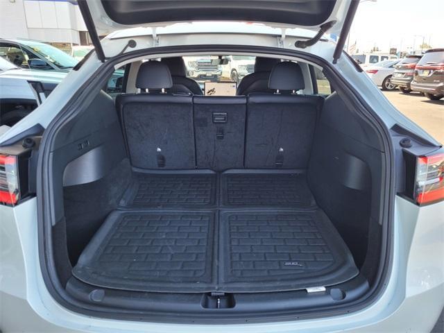 Photo of 2022 Pearl White Tesla Model Y
