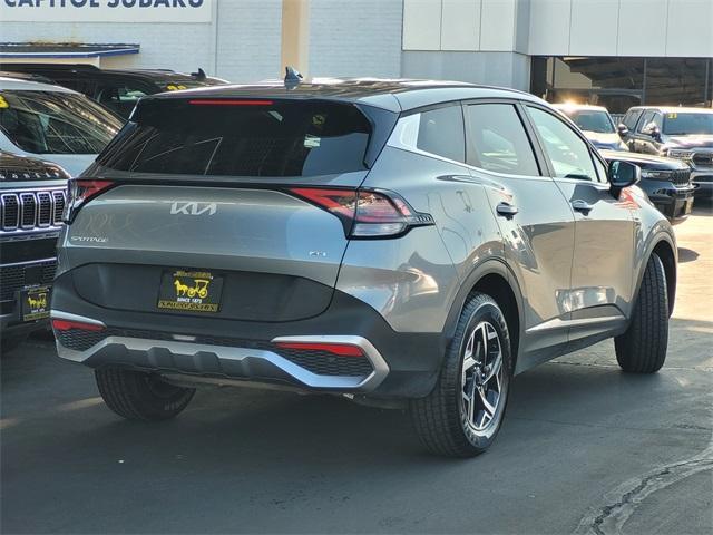 Photo of 2024 Steel Gray Kia Sportage