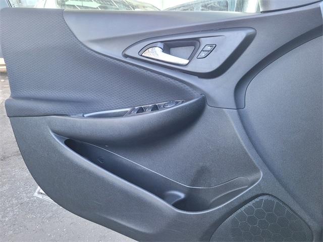 Photo of 2022 Mineral Gray Metallic Chevrolet Malibu