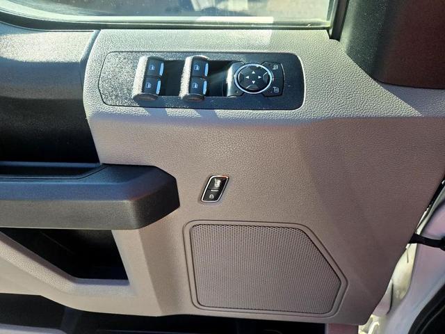 Photo of 2020 Oxford White Ford F-150