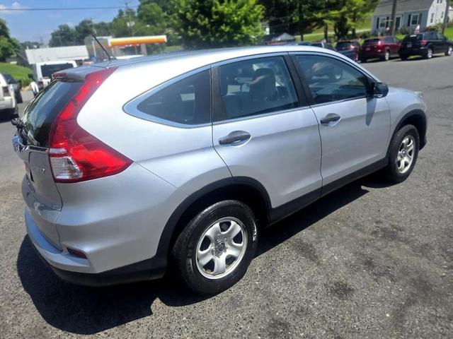 Photo of 2016 Alabaster Silver Metallic Honda CR-V